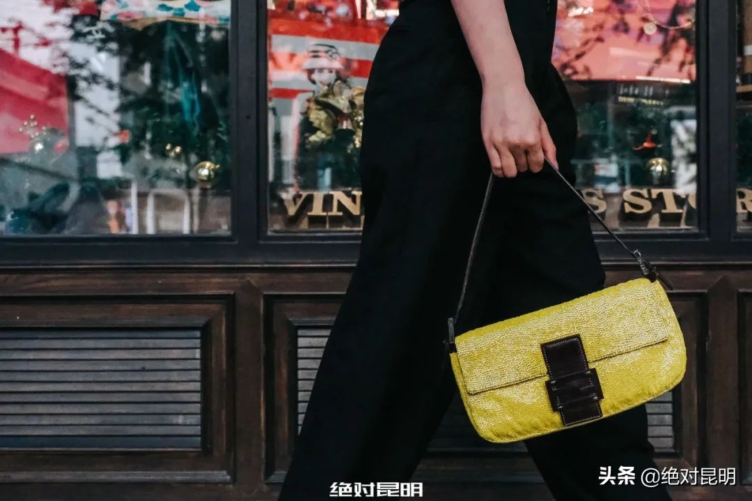 乘时光机回到2019年的科切拉,乘时光机穿梭