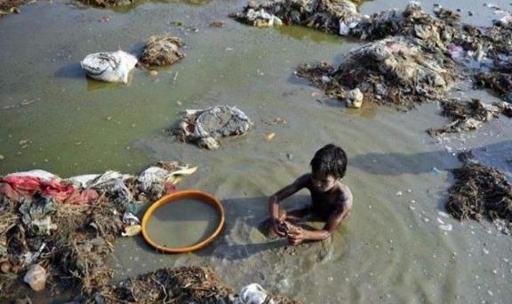 瞒不住了！这个国家感染人数可能破5亿！上千万人或丧命！