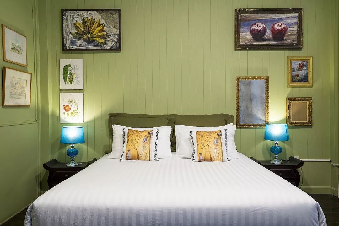 曼谷|瓷砖大佬做出的民宿，真是亮瞎眼