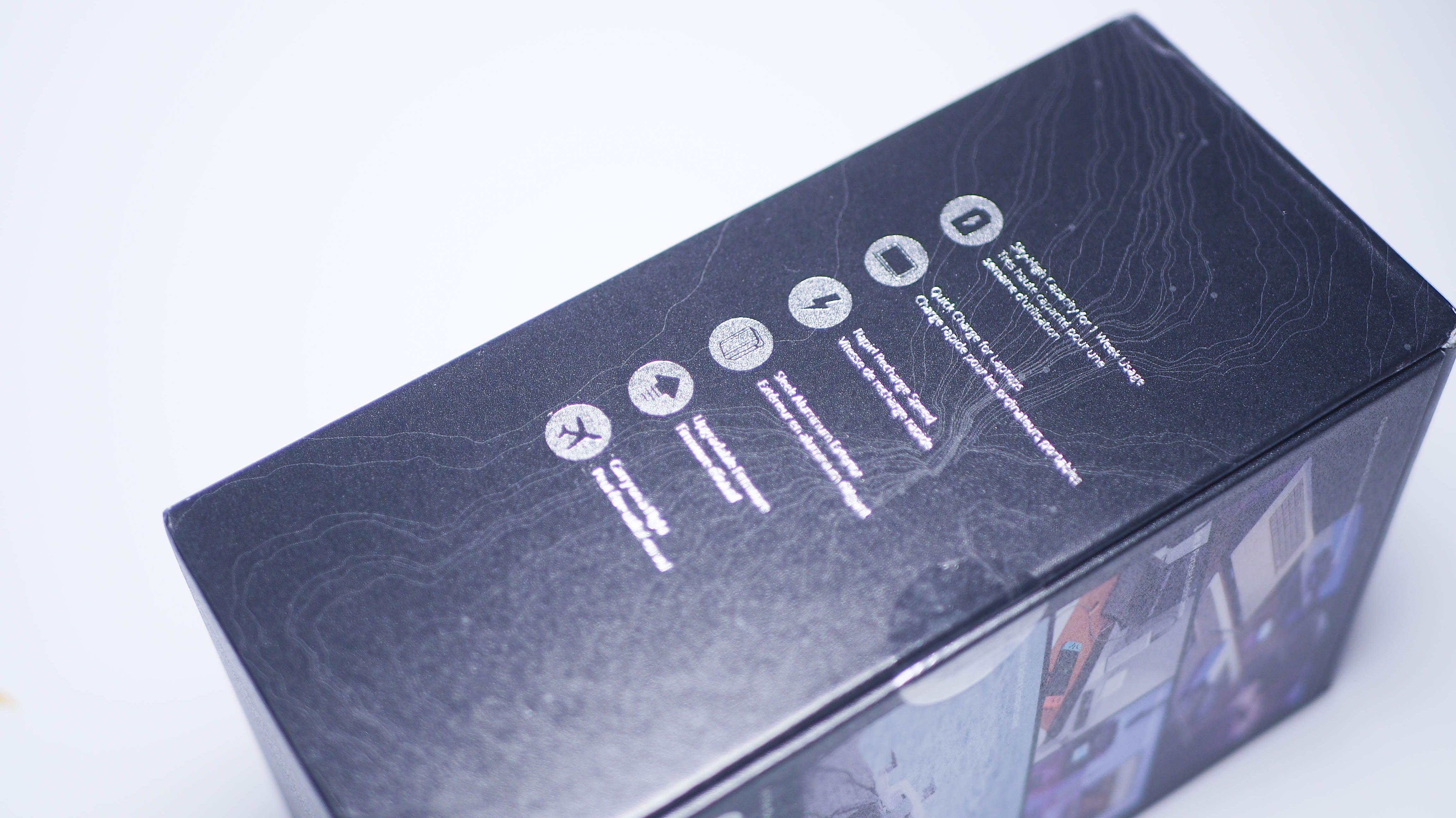 出行好帮手——征拓SuperTankPro超级移动电源