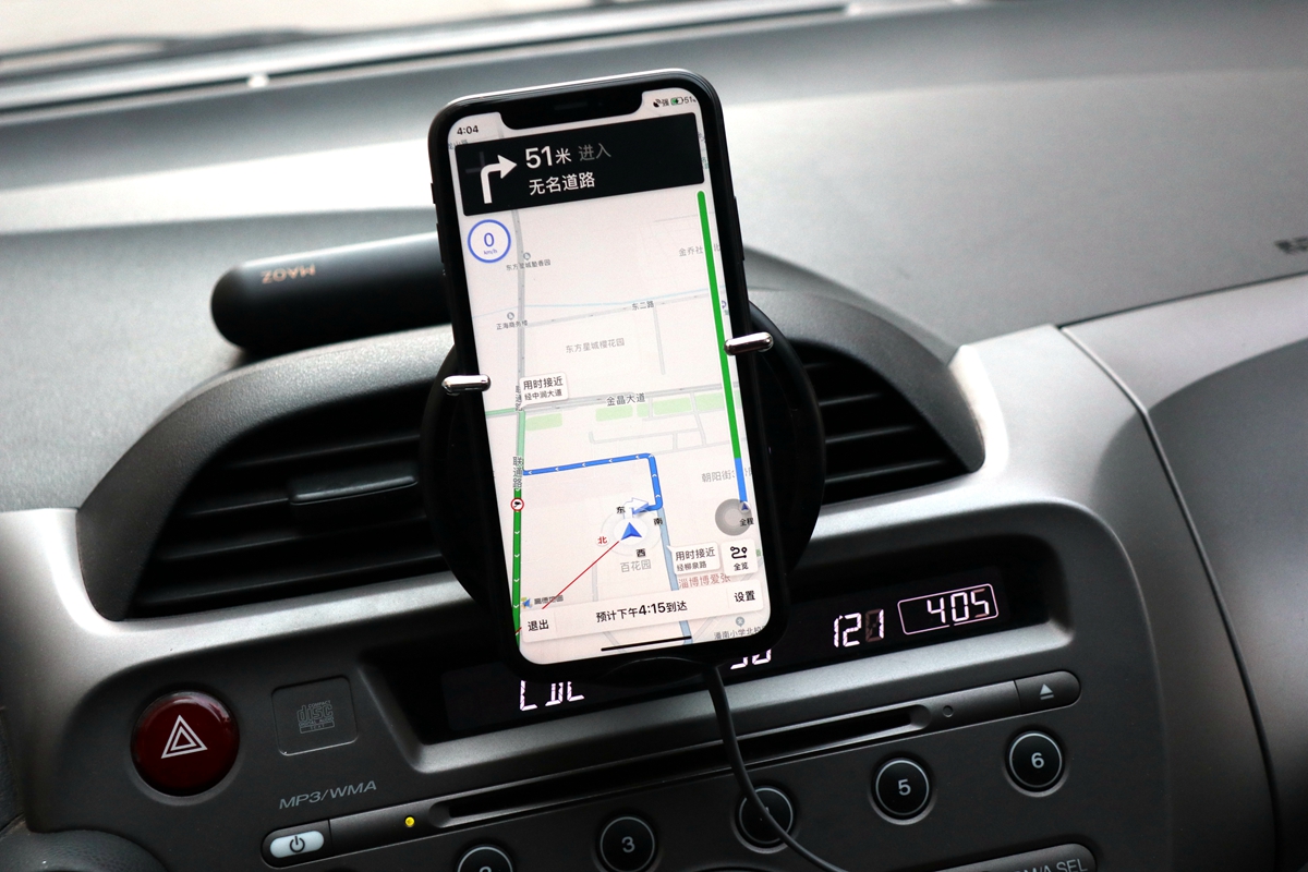 可以监测空气质量的车载快充，麦泡MIPOWPOWERCLIPAD评测