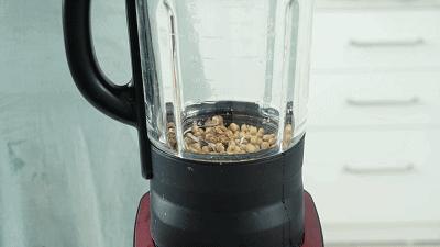 宝宝香肠怎么做不翻车,宝宝牛肉香肠8个月辅食