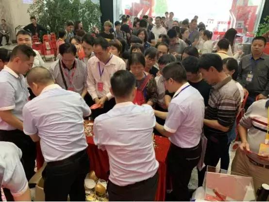 东鹏双11,双十一马可波罗磁砖