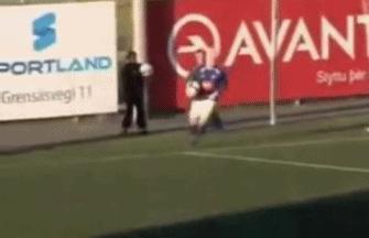 姝︾涓浗鐢疯冻3:0鍐板矝,75鍒嗛挓缁濇潃瑗跨彮鐗欎汉鐧婚《瑗夸箼姒滈