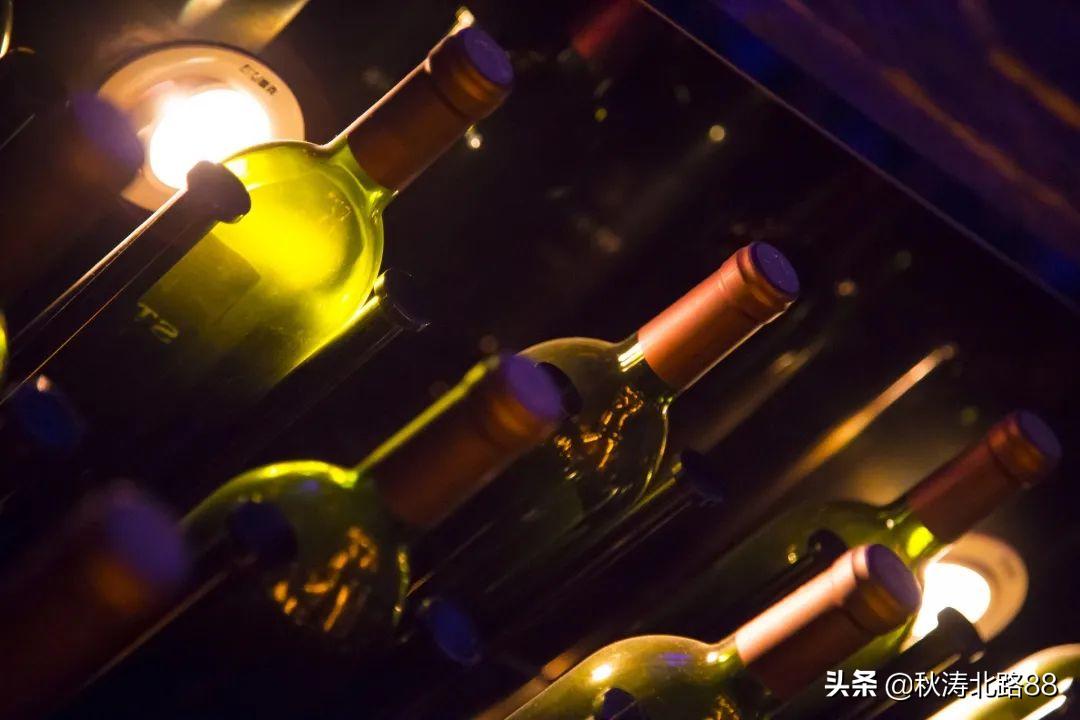 喝白酒醒酒礼仪,醒酒和喝红酒的礼仪