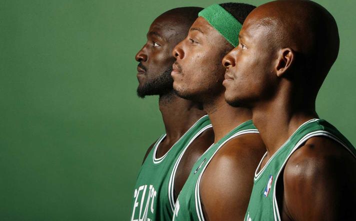 卡尔马龙和加内特谁的地位高,理性讨论谁的历史地位更高