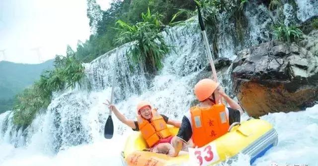 去清远漂流视频,去清远漂流哪个比较好玩