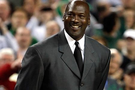 乔丹没接手黄蜂之前什么样子 (乔丹为什么把山猫队改回黄蜂队)