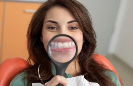 小狗怀孕初期口腔溃疡能吃药没,怀孕了可以用口腔溃疡的药吗