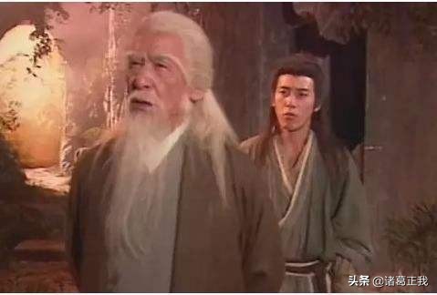 练辟邪剑法之前的岳不群武功如何,岳不群练辟邪剑谱有多厉害