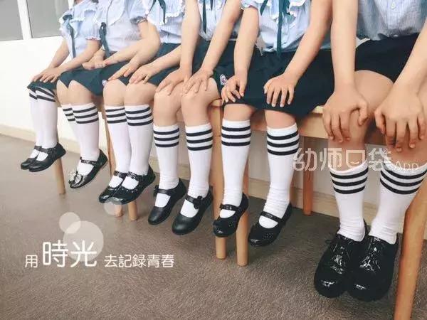 毕业最创意的毕业照多人,毕业照用什么造型好看