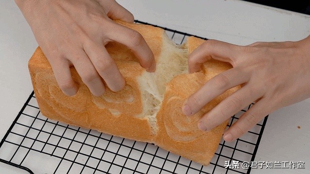 哪一种高筋面粉做面包好吃,哪种牌子的高筋面粉适合做面包