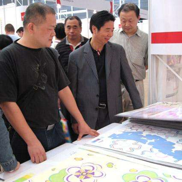 中国棉被大王：一心想做好产品，杨丽萍代言，如今企业年收入11亿