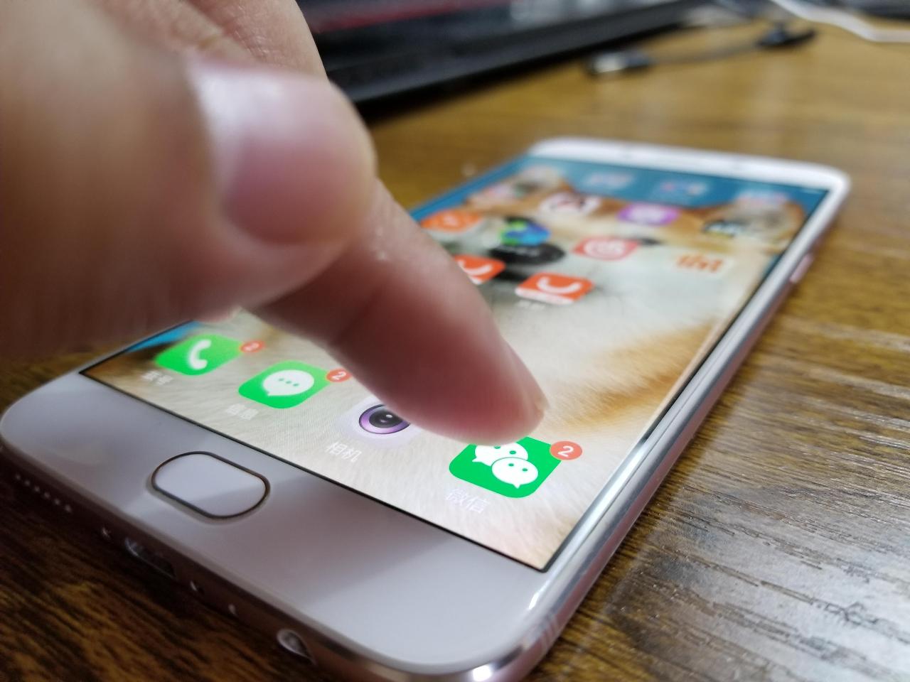 几年前的4g手机很卡怎么办,现在的手机内存4g还够用吗