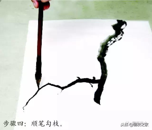 董寿平国画梅花老树干的画法,国画梅花花瓣的画法视频教程