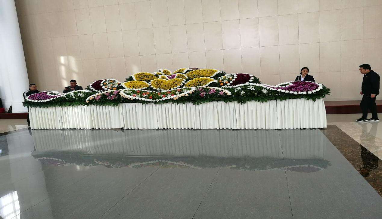 殡仪馆殡葬工作者收入,殡仪馆工作真能月入几十万吗