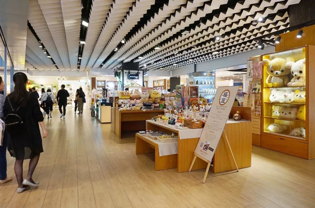 芮欧百货有哪些,芮欧百货解析