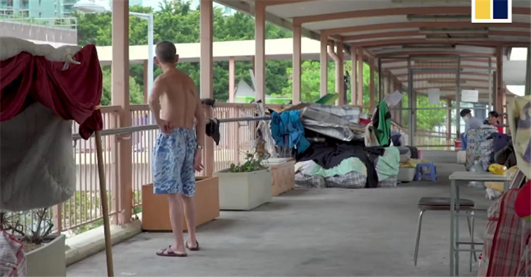 住鸽子笼真有那么好吗,香港人住鸽子笼的真实生活