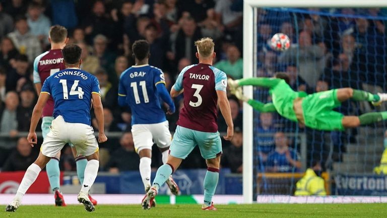 埃弗顿1-0击败伯恩茅斯,埃弗顿对伯恩利最新比赛结果