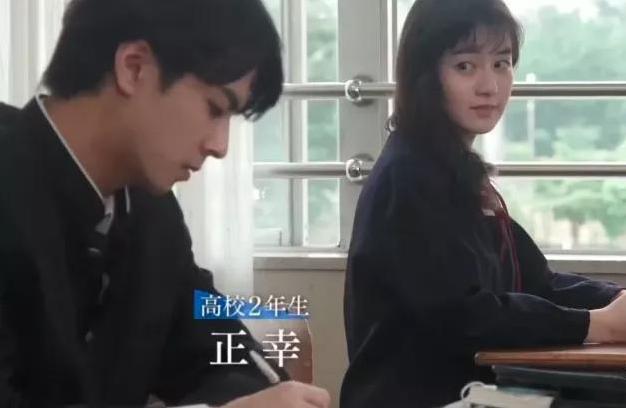 她是纯欲风的病娇女，被15家公司疯抢，昭和系甜妹有多大魅力？