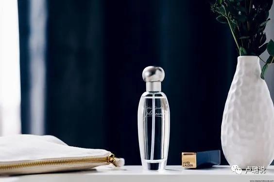 让我爱不释手的4瓶香水，第1瓶是1986年我爸买的