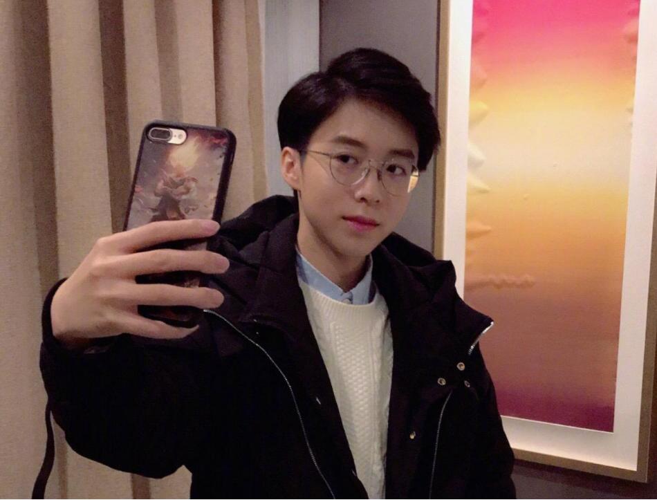 嗨氏什么时候回来快手直播,嗨氏王者荣耀最新消息