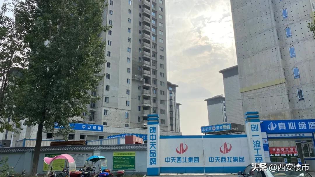 2万/㎡的香湖湾1号，建设进度和周边究竟如何？