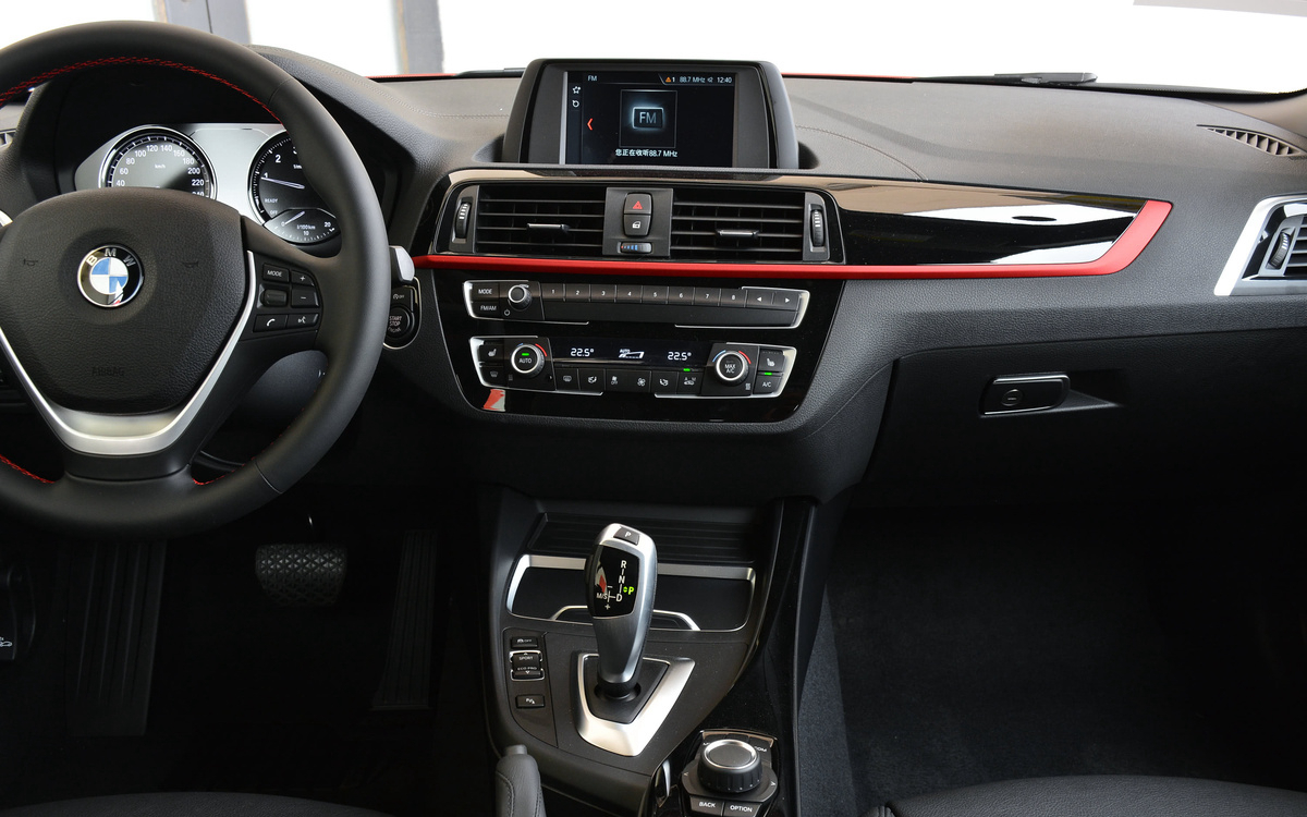 最值得买的四门轿跑宝马,全新四系宝马双门轿跑车