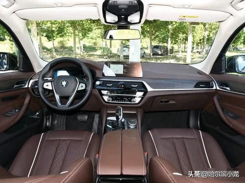 宝马5系全款,宝马5系落地多少钱纯黑色的