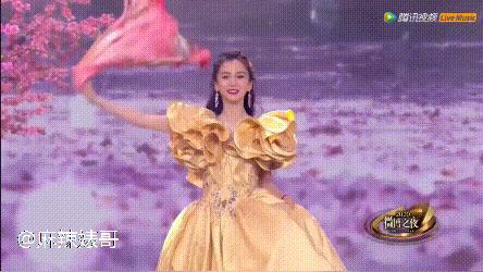 微博之夜谁拿奖谁尴尬,微博之夜为什么能请来这么多人