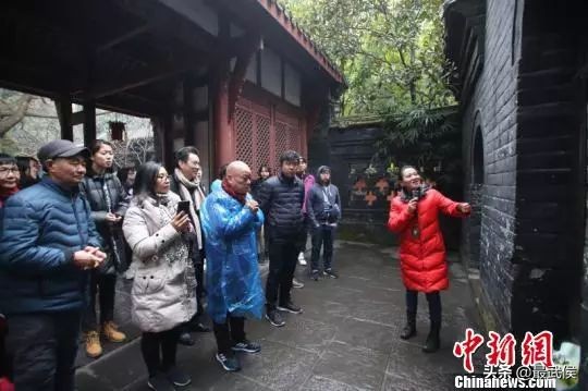 侃名联、问诸葛，海外媒体眼中的武侯祠是怎样的？