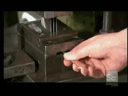 阳台护栏翻新怎么刷好,户外铁艺护栏刷什么漆