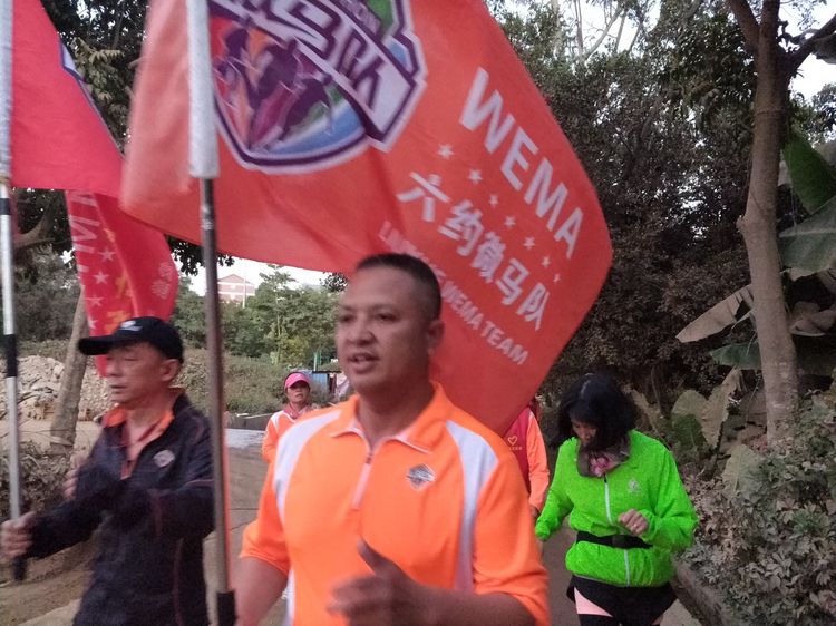 魅力深马，微马同行！六约微马助力深圳国际马拉松