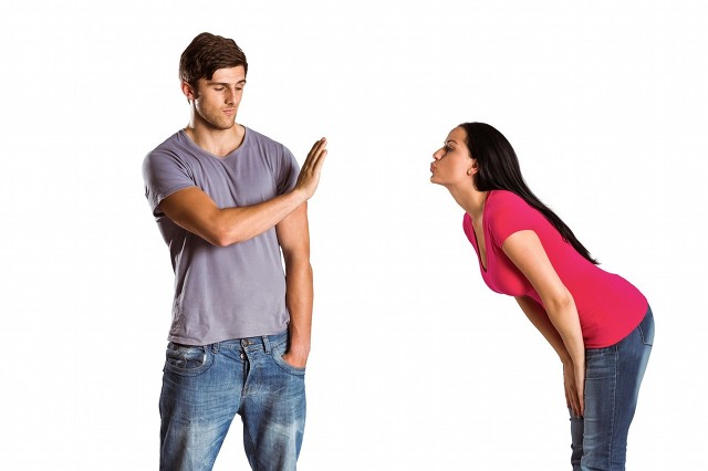 一个男人真的爱你时是怎样的,一个50岁男人真的爱你有哪些表现