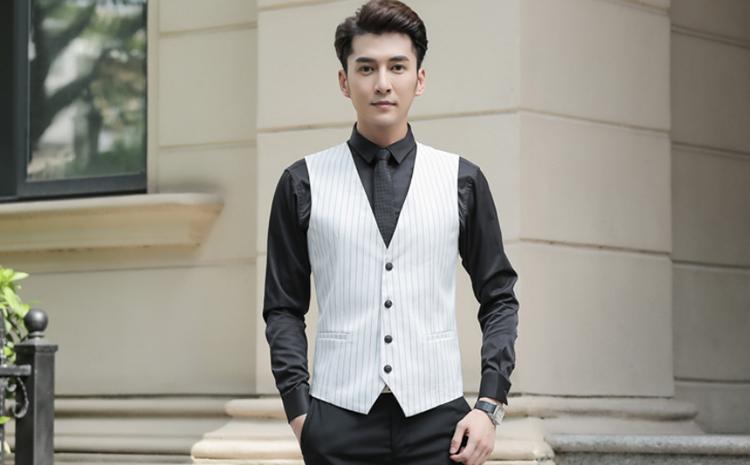 西装马甲怎么选女士穿的,西装马甲怎么穿合适