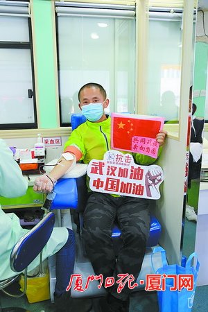 聚力战疫彰显志愿者最美担当