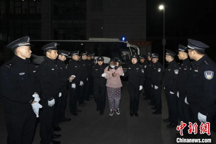 浙江破获特大网络赌博案件,浙江警方捣毁特大电信诈骗团伙