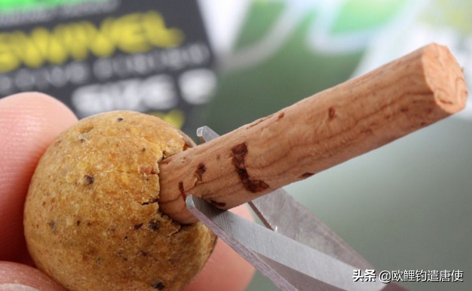 话说欧鲤钓诱饵篇,枯叶钓组和线辫钓组区别