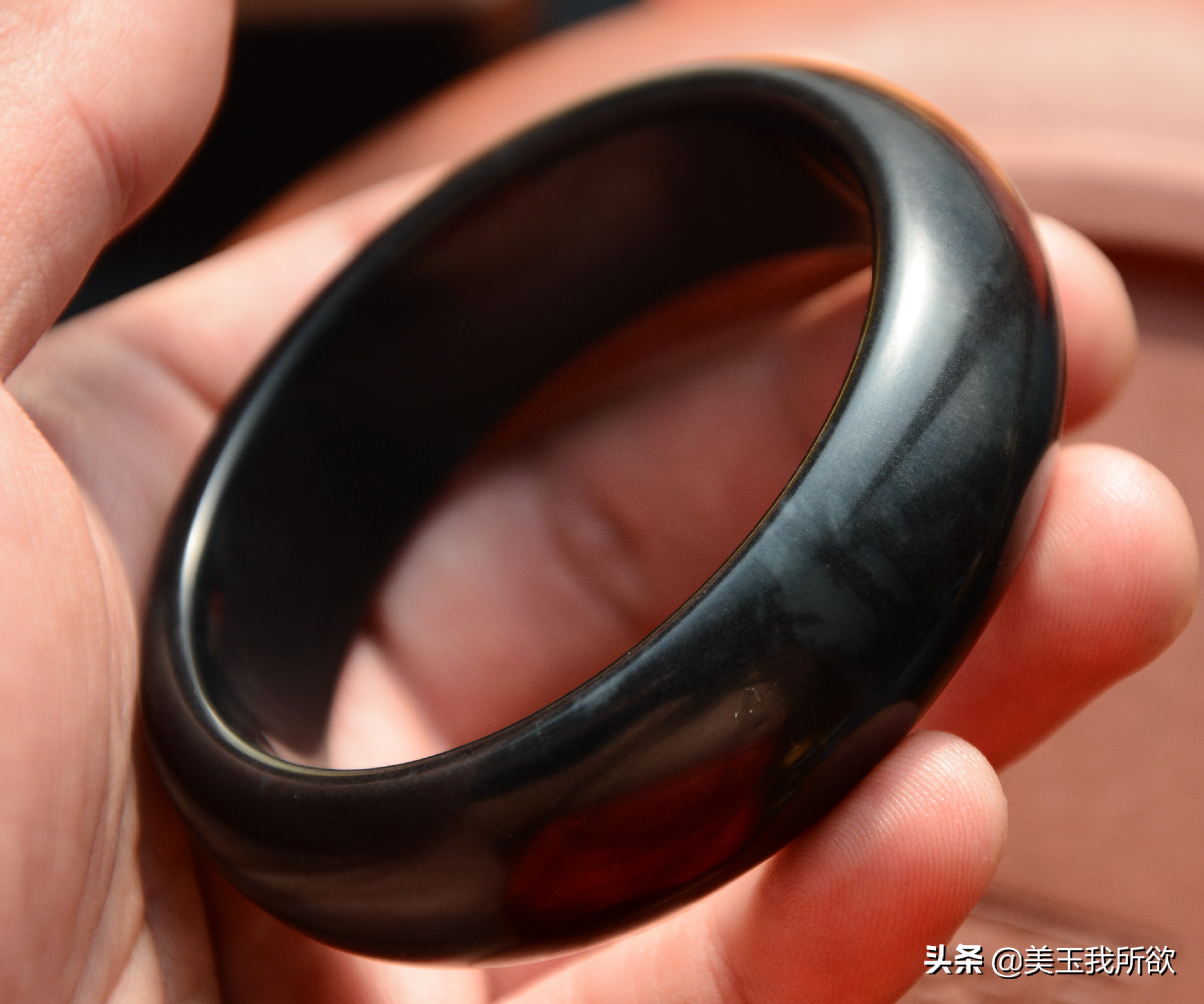 和田玉碧玉多色的手镯图片,和田玉手镯青玉图片