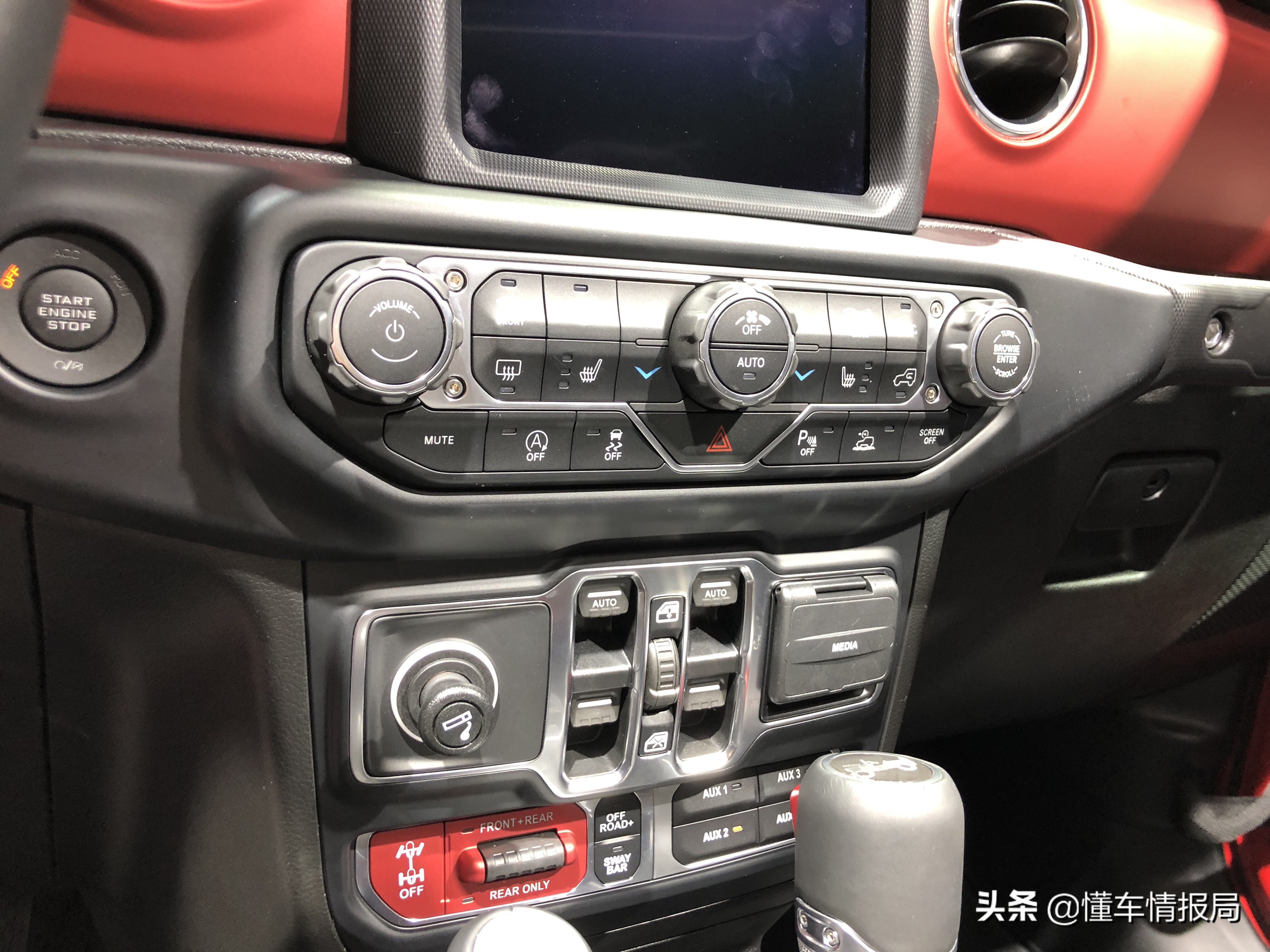 jeep角斗士皮卡最新价格,2022款全新jeep皮卡