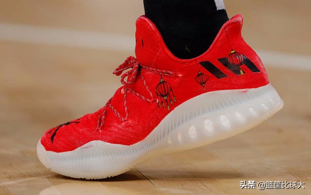 nba今日球鞋一览表,玫瑰之城金色