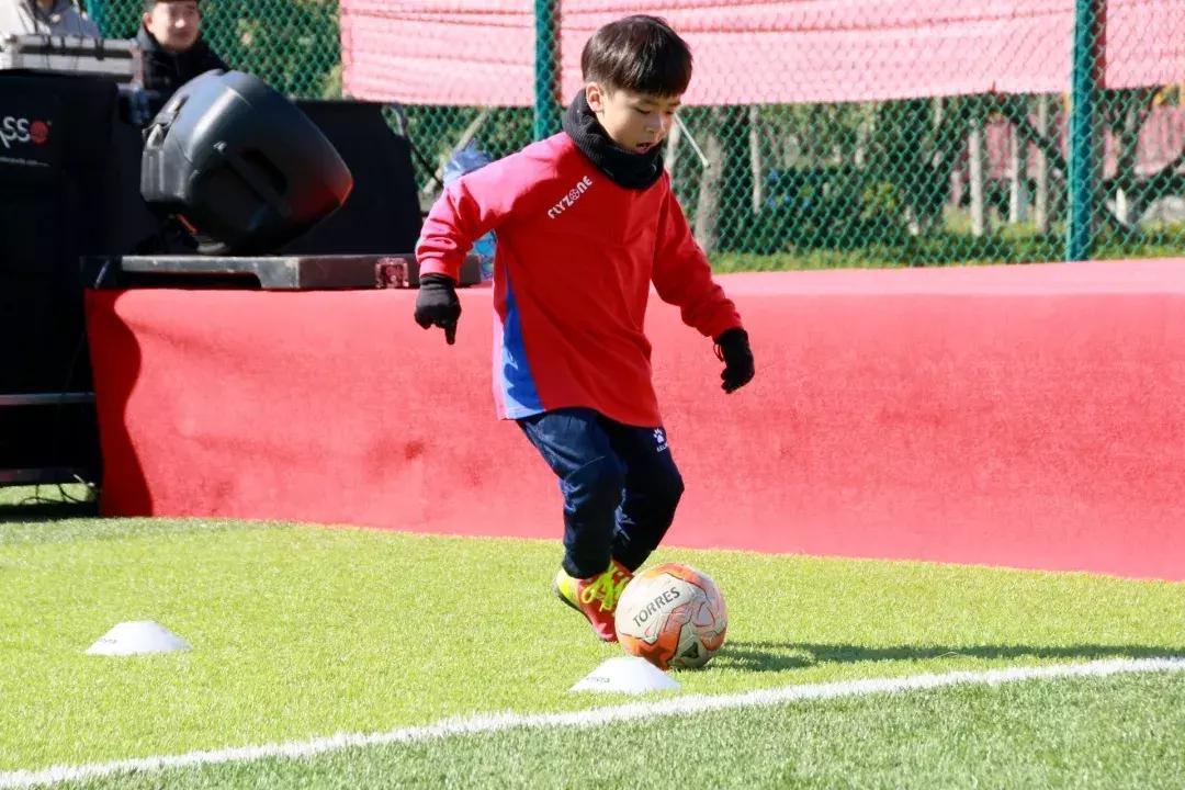 3月29日足球赛,幼儿足球正式比赛