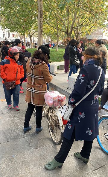 在中心公园，你的终身大事，就值30块钱