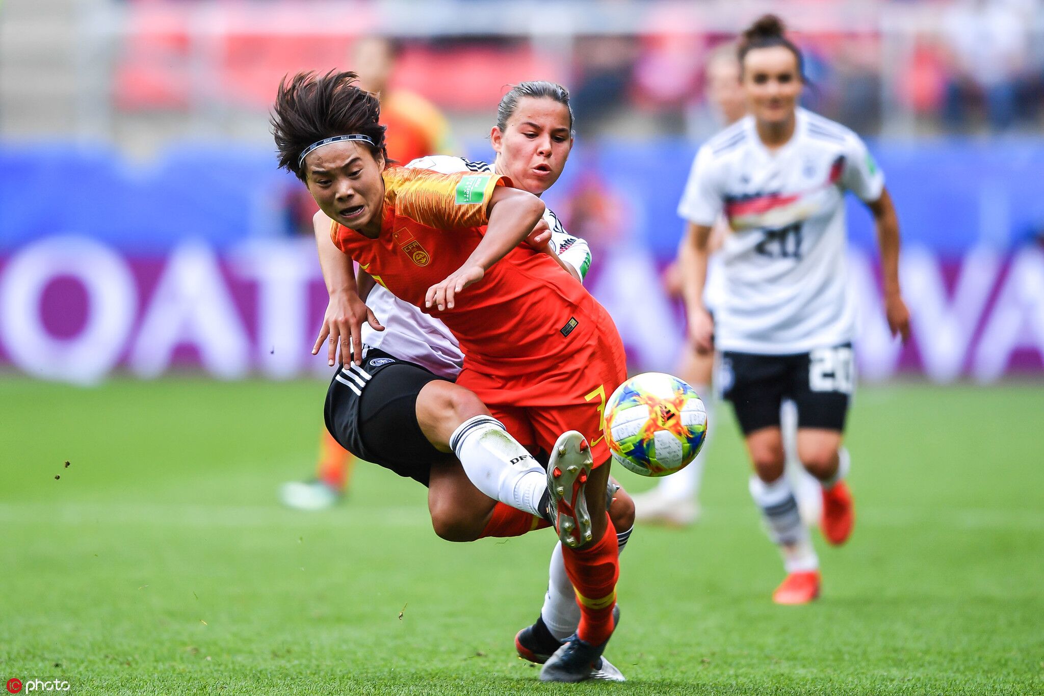 中国女足决赛王霜为什么不是首发,中国女足今日最新消息王霜