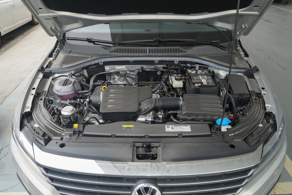 销量又稳了静态体验新款大众朗逸,大众2018款朗逸优劣势