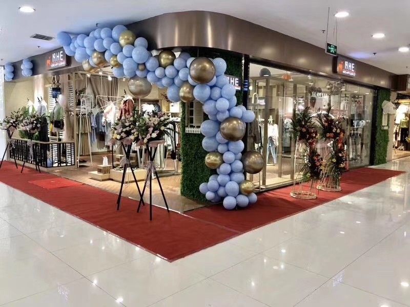 艾蔻,mhe女装和艾蔻女装哪个好