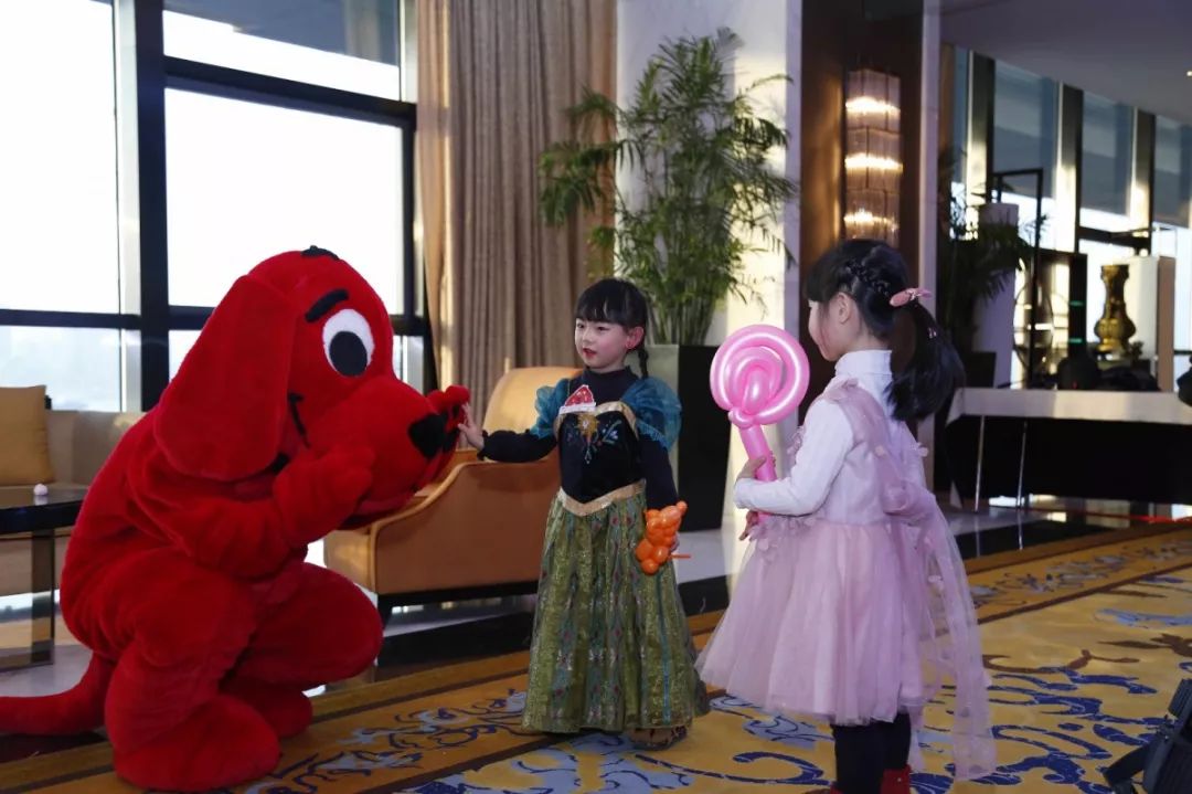 学乐英语亲子嘉年华盛典邀请函，请注意查收