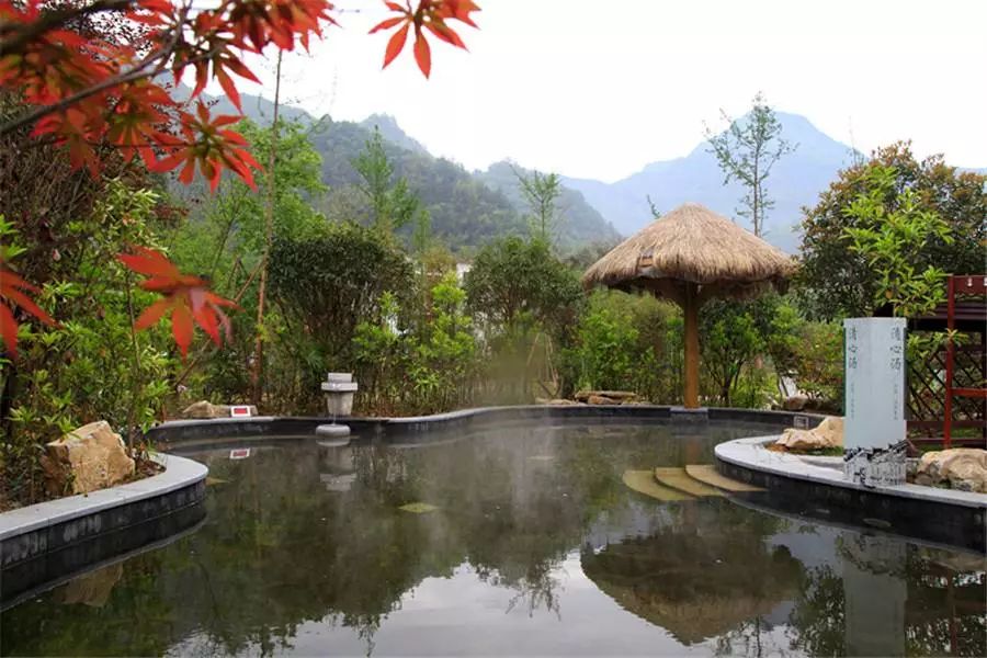 重庆适合冬天泡温泉的地方,重庆冬天泡温泉旅游攻略