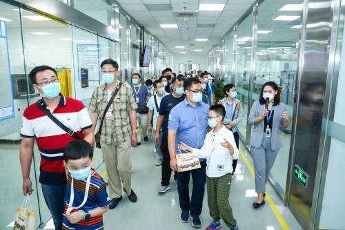 家在BEIJING探寻蓝谷BEIJING汽车亲情回馈北京用户