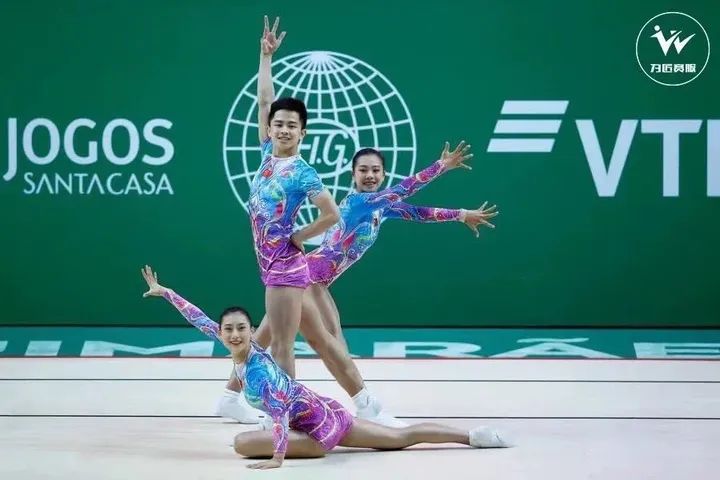 “一字马”女孩罗子欣“又跳了”，这一次：从健美操跳到中国美院